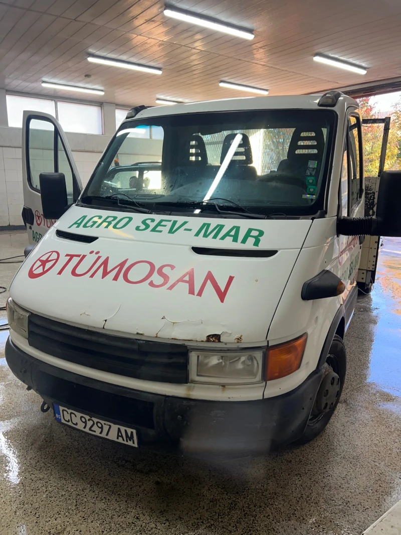 Iveco Daily 2.8 , снимка 1 - Бусове и автобуси - 47896358