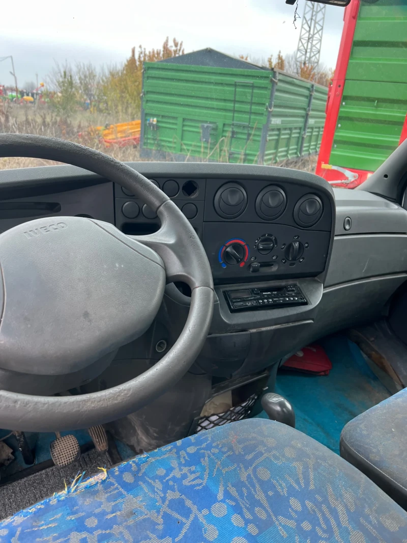 Iveco Daily 2.8 , снимка 7 - Бусове и автобуси - 47896358