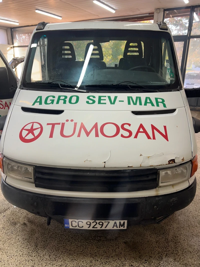 Iveco Daily 2.8 , снимка 3 - Бусове и автобуси - 47896358