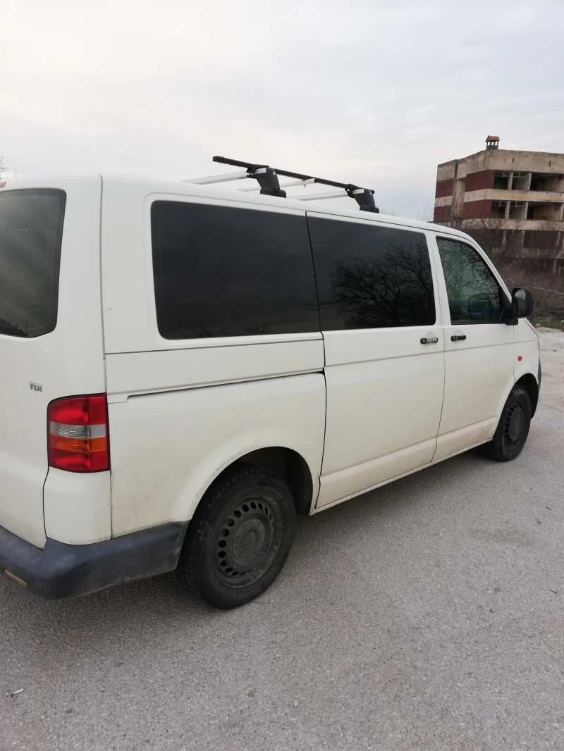 VW T5, снимка 3 - Бусове и автобуси - 48667668