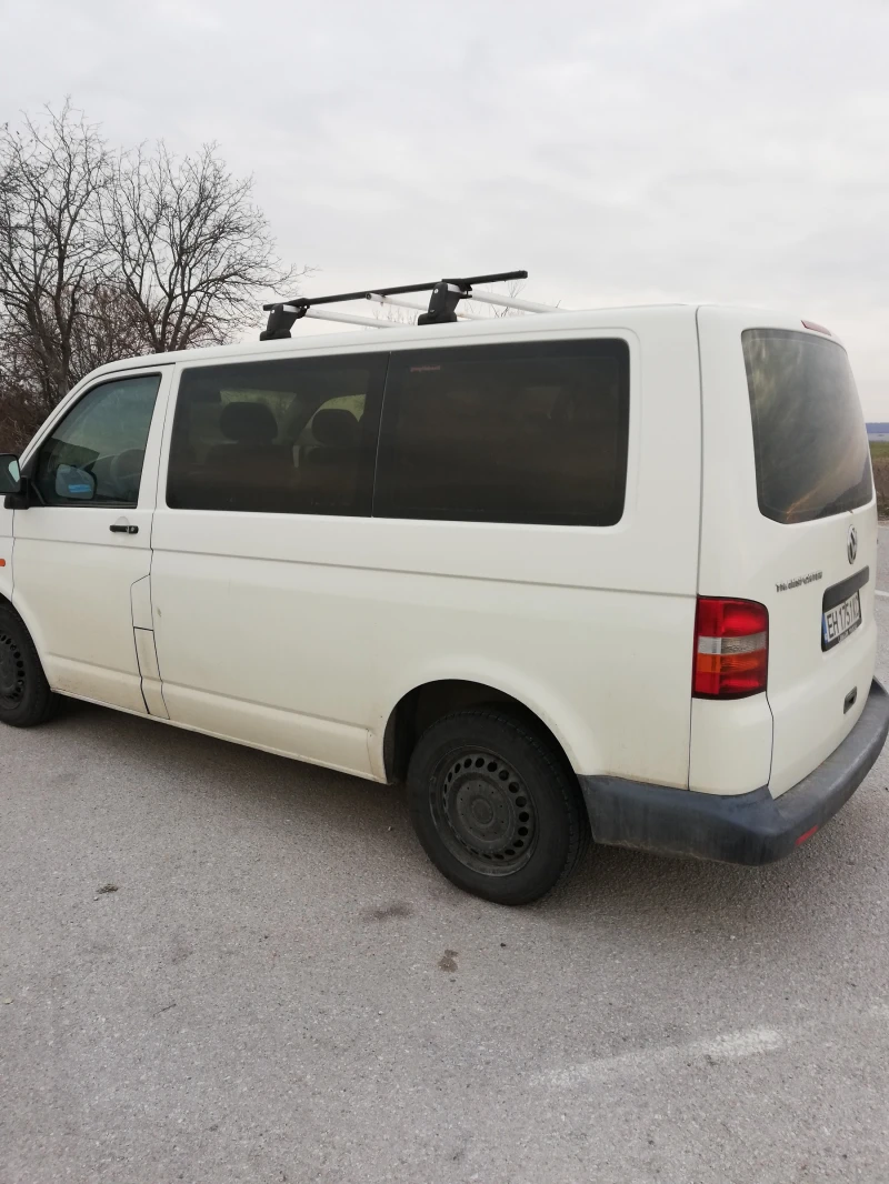 VW T5, снимка 2 - Бусове и автобуси - 48667668