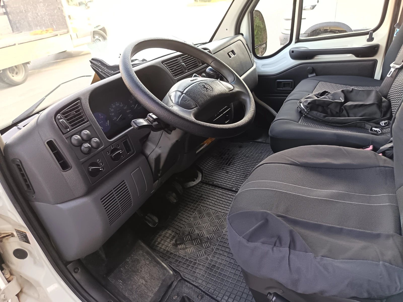 Peugeot Boxer 2.5 tdi, снимка 4 - Бусове и автобуси - 56638288