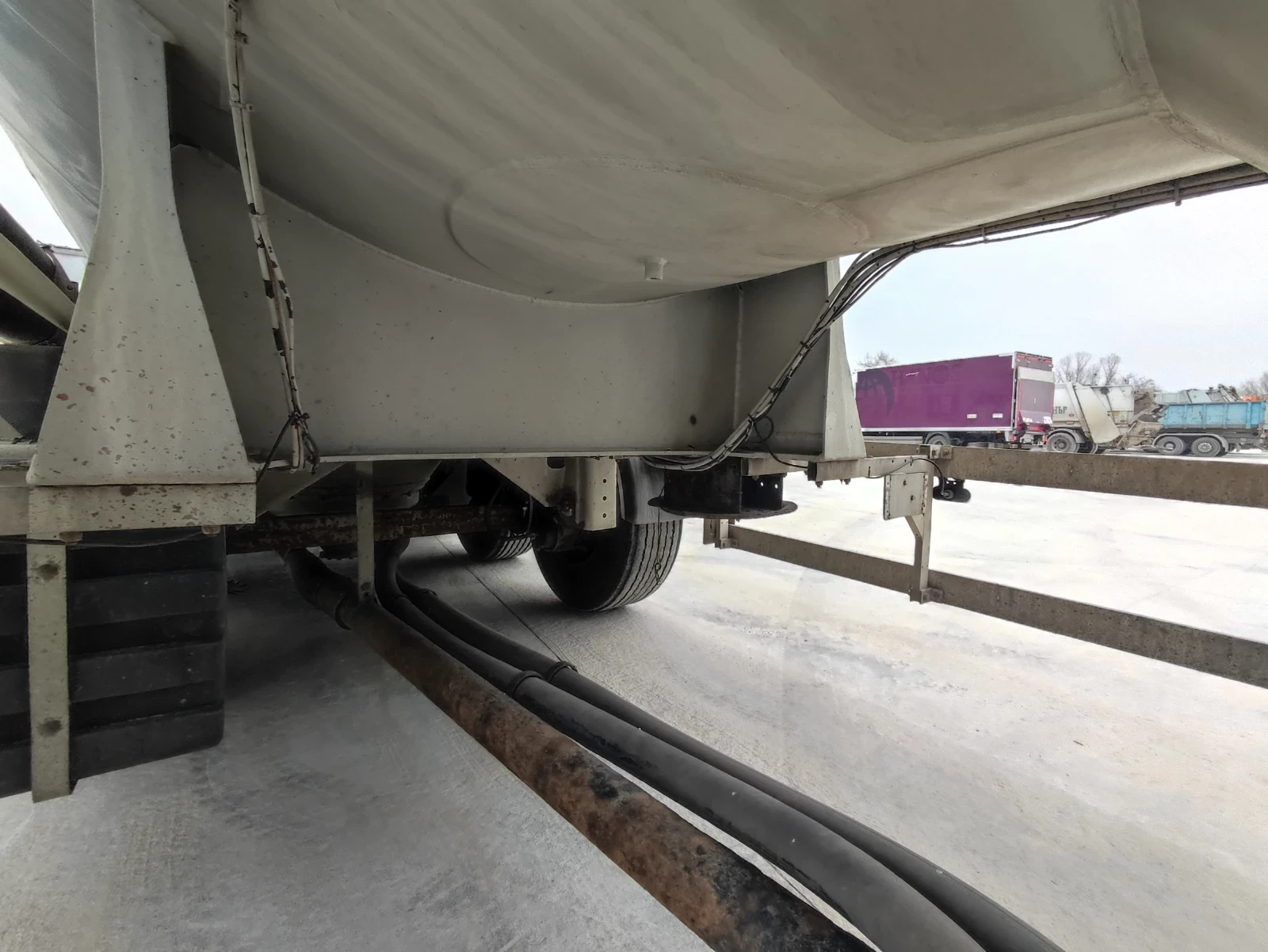 Полуремарке Feldbinder 40.3, снимка 12 - Ремаркета - 53924501