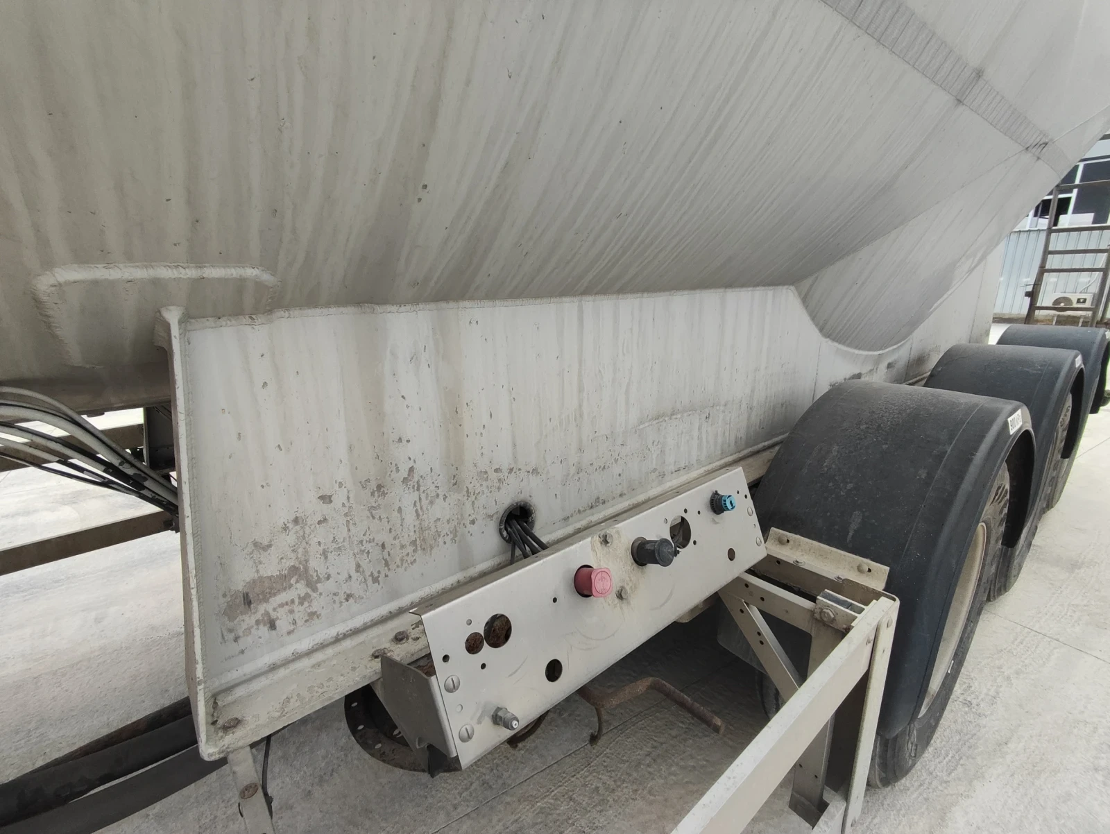 Полуремарке Feldbinder 40.3, снимка 7 - Ремаркета - 53924501