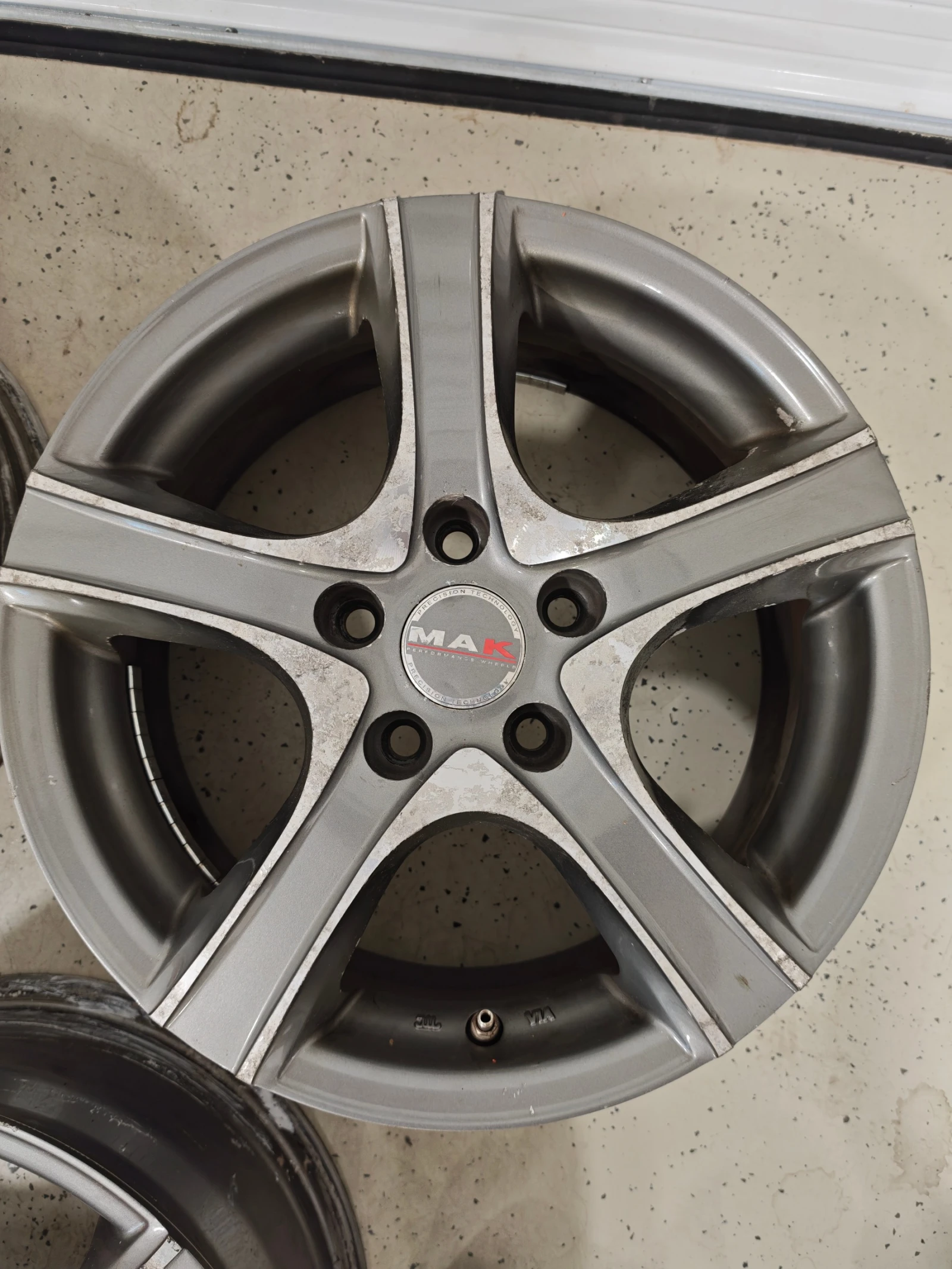 Джанти за VW Passat, снимка 4 - Гуми и джанти - 56238484