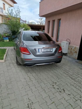 Mercedes-Benz 300, снимка 4