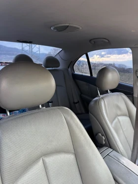Mercedes-Benz E 320, снимка 8