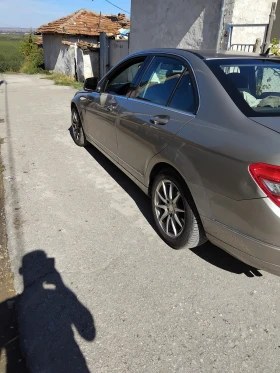 Обява за продажба на Mercedes-Benz C 200 ~Цена по договаряне - изображение 1