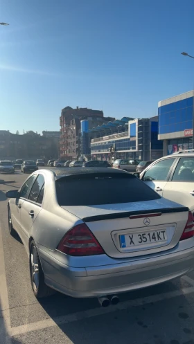 Mercedes-Benz C 220, снимка 2