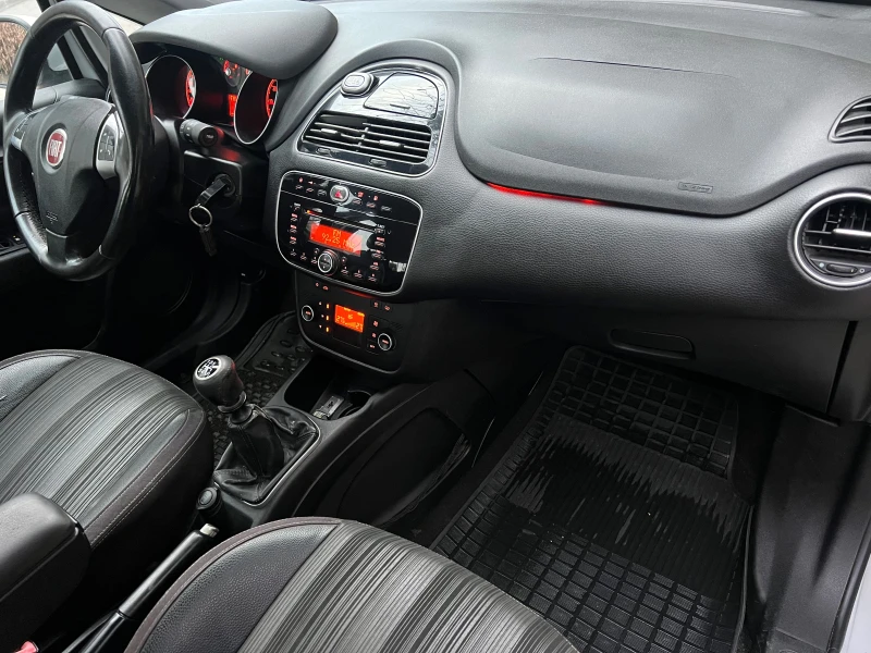 Fiat Punto 1.2i EVO/METAN/KOJA/KLIMATRONIK/UNIKAT, снимка 13 - Автомобили и джипове - 48838789