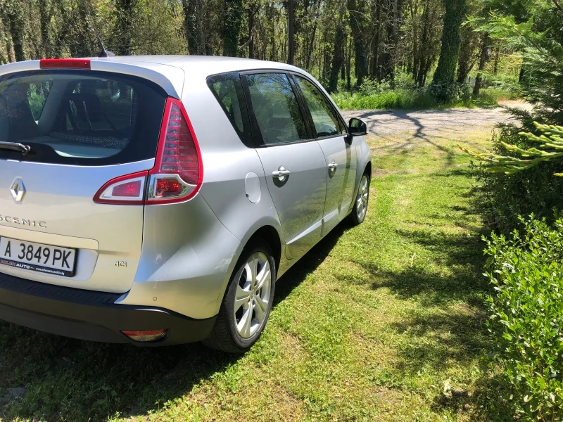 Renault Scenic 1.5 DCI, снимка 5 - Автомобили и джипове - 51751909