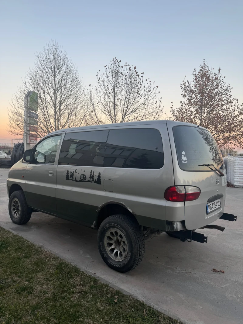 Hyundai Starex, снимка 5 - Автомобили и джипове - 52753783