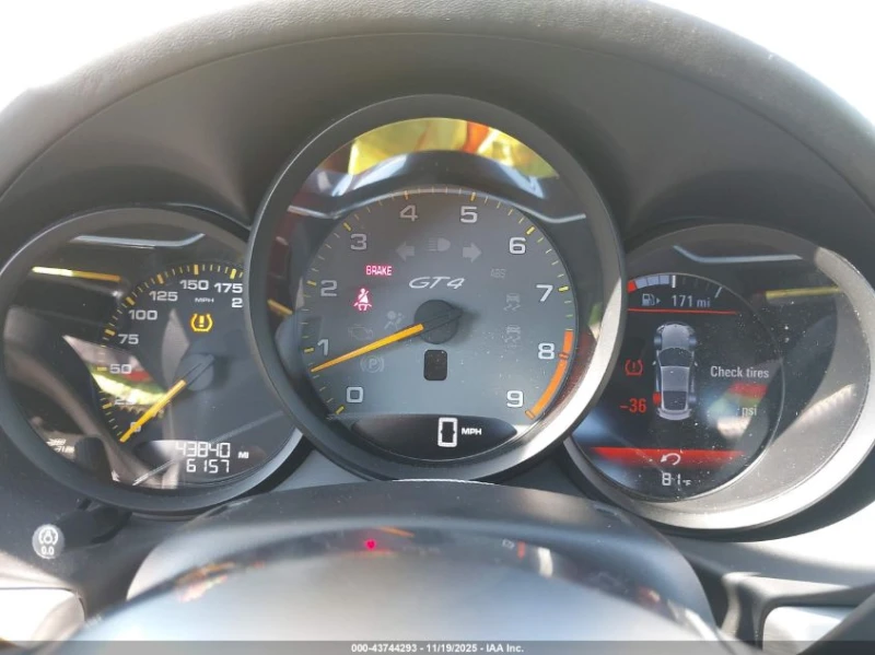 Porsche Cayman 3.8L H-6 DI, DOHC, VVT, 385HP Rear Wheel Drive, снимка 11 - Автомобили и джипове - 52938691