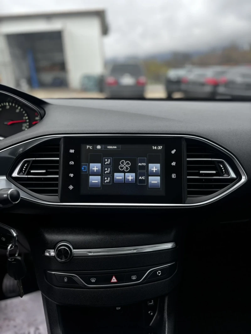 Peugeot 308 1.6 HDI , снимка 10 - Автомобили и джипове - 53034229