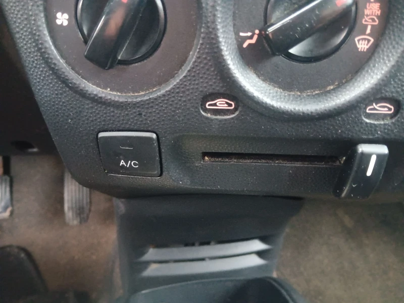 Kia Picanto 1.0i, снимка 14 - Автомобили и джипове - 53508282