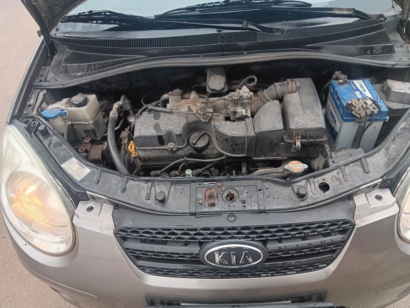 Kia Picanto 1.0i, снимка 16 - Автомобили и джипове - 53508282