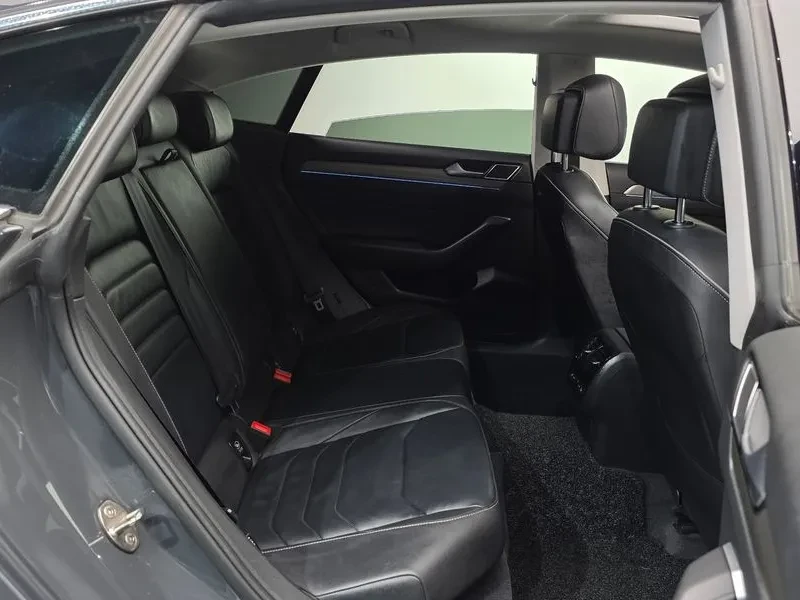 VW Arteon Arteon 2.0 Tdi Prestige, снимка 12 - Автомобили и джипове - 54959632