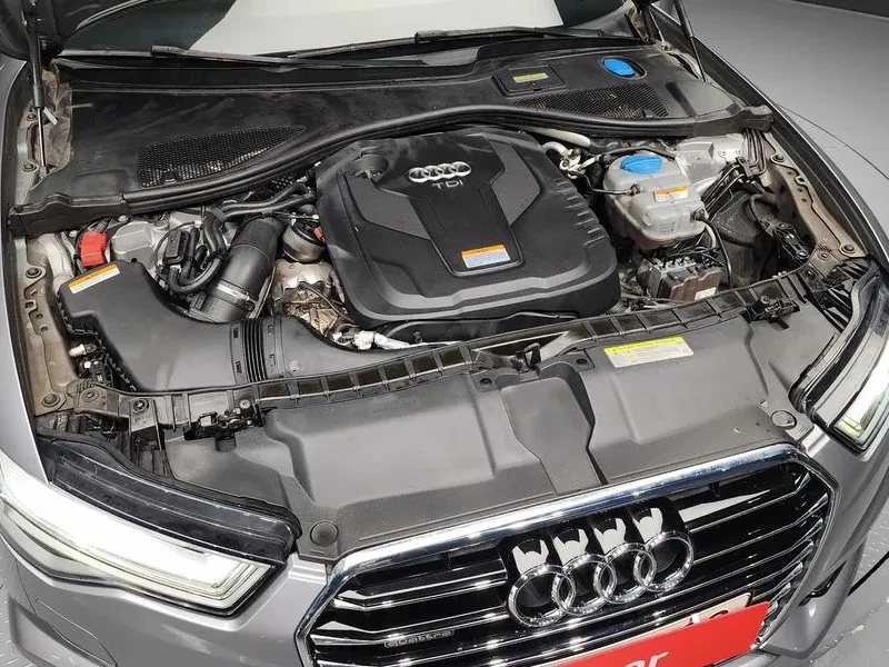 Audi A6 2.0 TDI, снимка 11 - Автомобили и джипове - 55058591