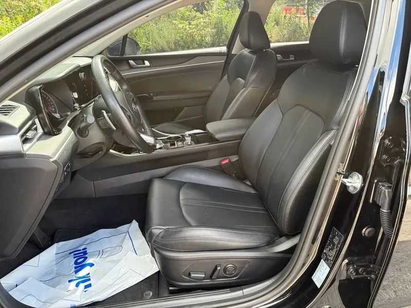 Kia K5 2.0 - САМО 30% АВАНС, снимка 10 - Автомобили и джипове - 55734817