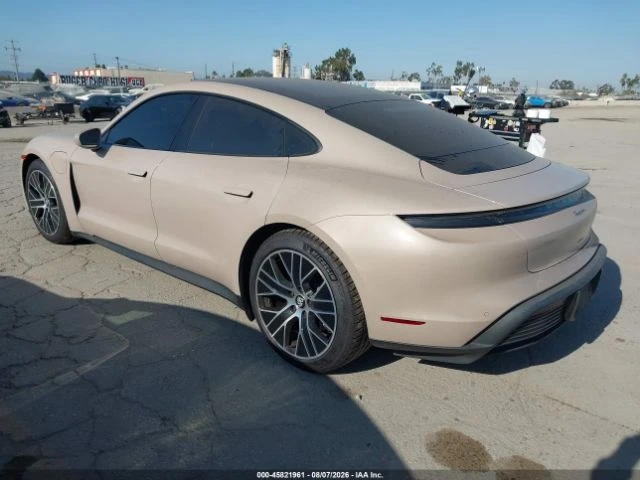 Porsche Taycan PASSENGER DISPLAY | PANO, снимка 3 - Автомобили и джипове - 55817023