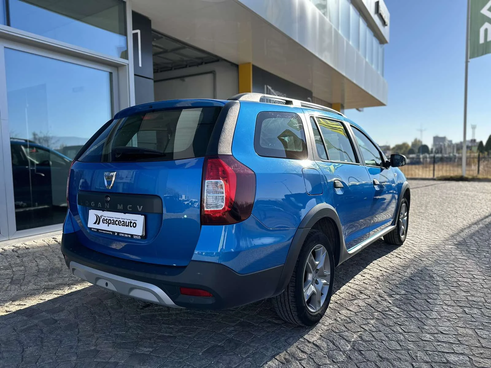 Dacia Logan MCV STEPWAY 0.9 TCe 90к.с - изображение 4