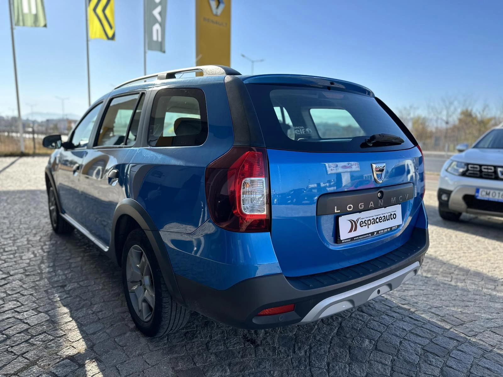 Dacia Logan MCV STEPWAY 0.9 TCe 90к.с - изображение 6