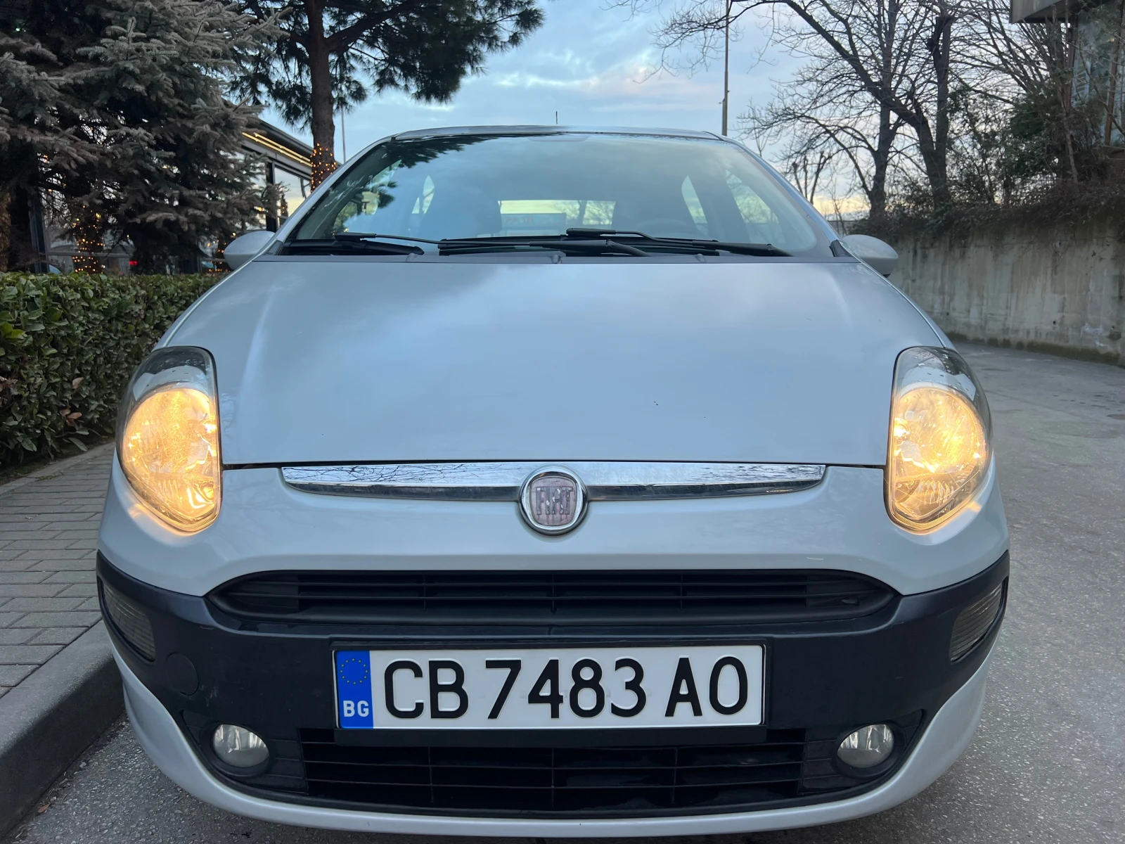 Fiat Punto 1.2i EVO/METAN/KOJA/KLIMATRONIK/UNIKAT - изображение 2