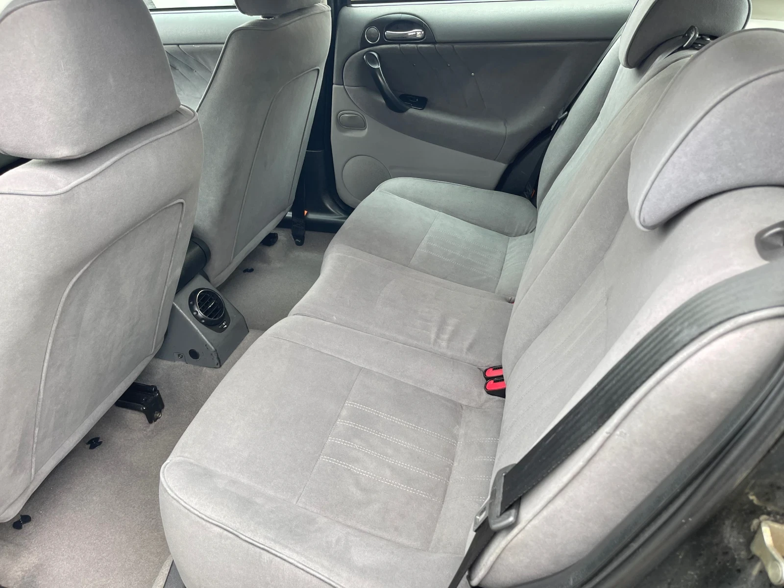 Alfa Romeo 147  КЛИМАТРОНИК  - изображение 8