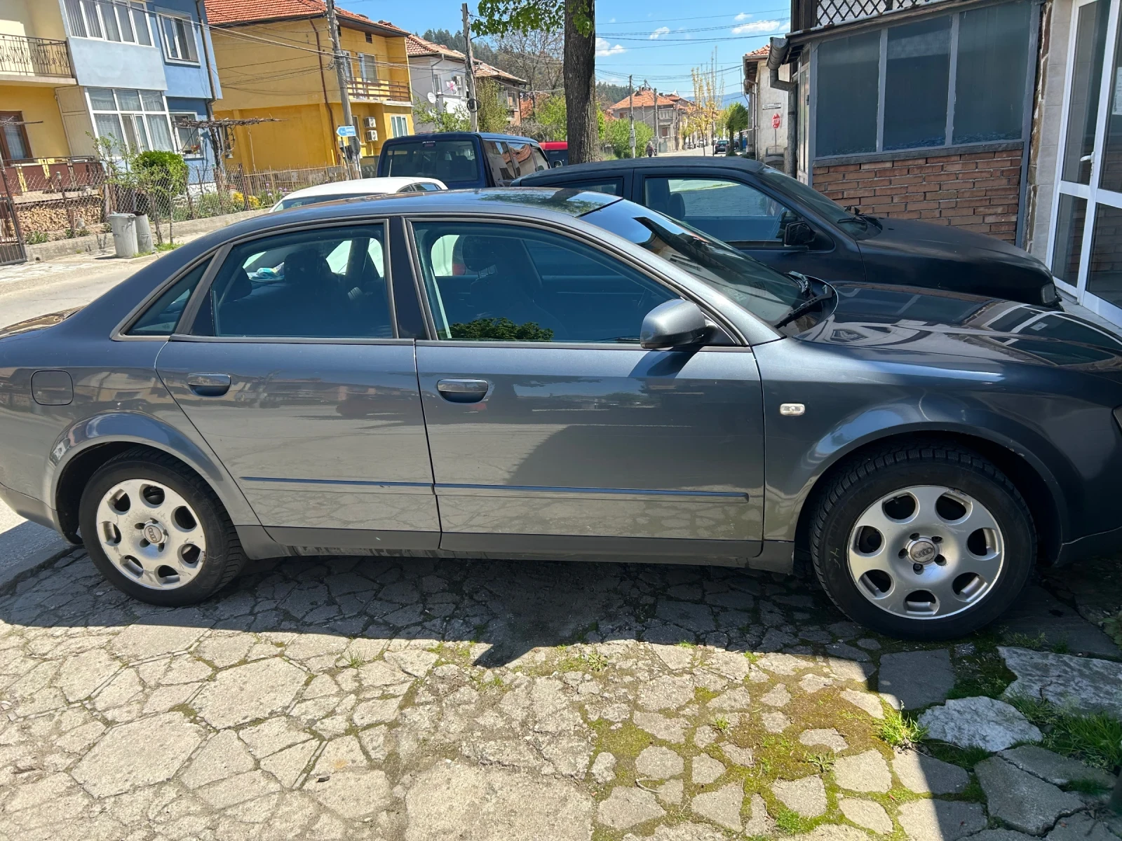 Audi A4  - изображение 3