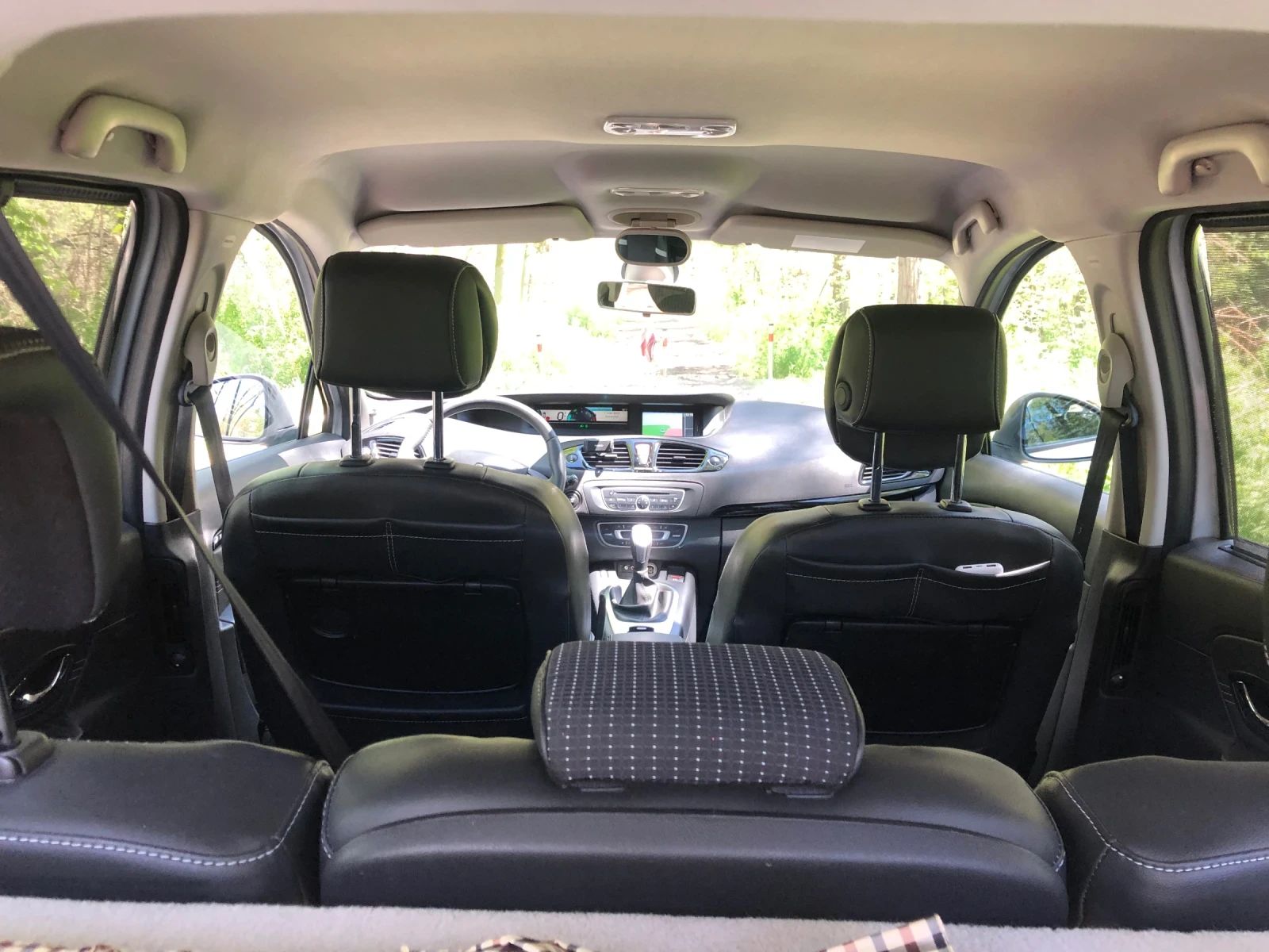 Renault Scenic 1.5 DCI - изображение 9