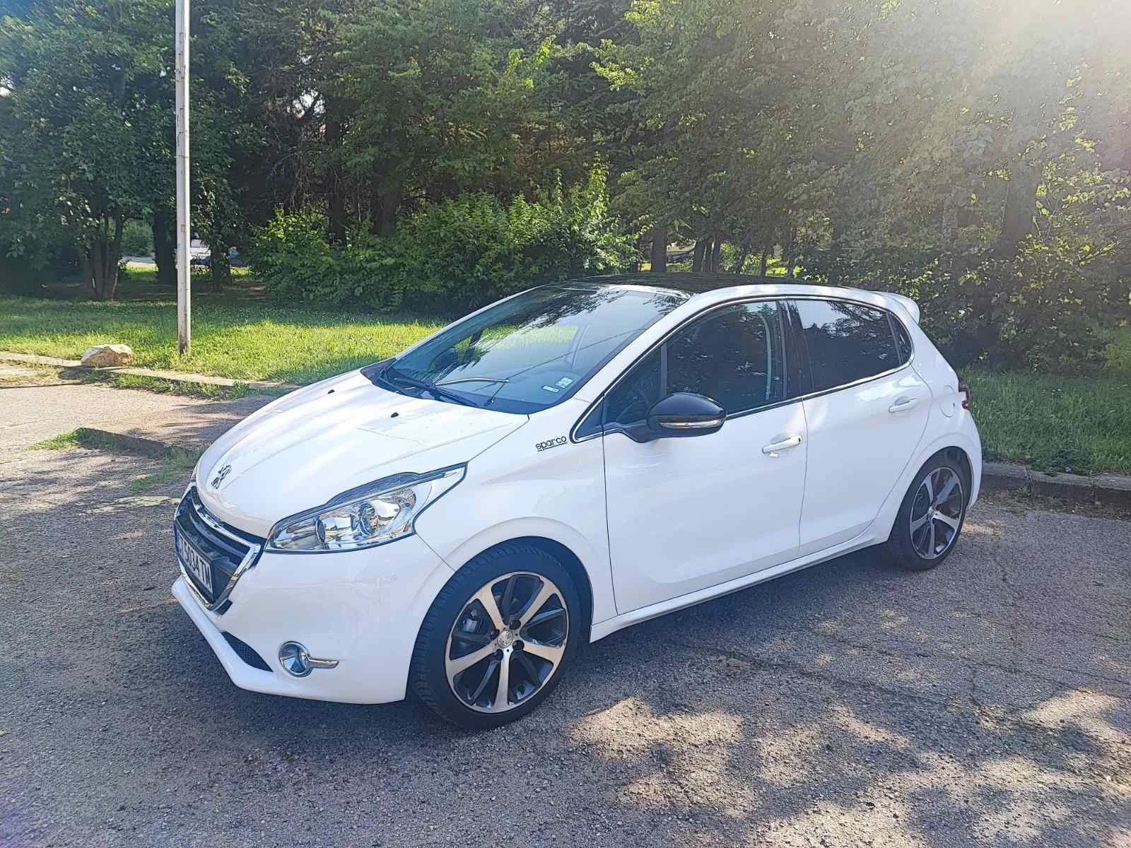 Peugeot 208  - изображение 5