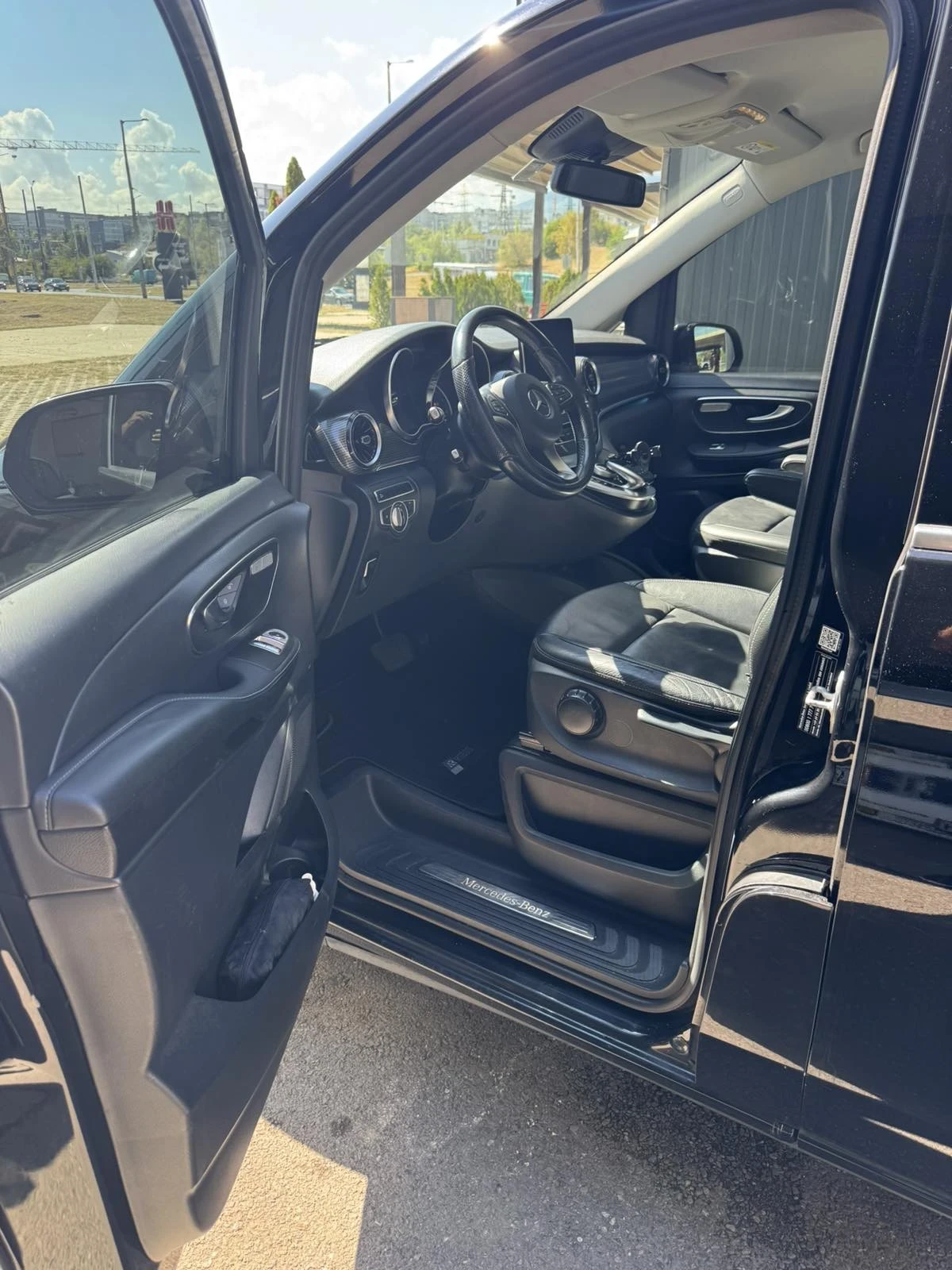 Mercedes-Benz V 300 4matic, ExtraLong, Avantgarde | Mobile.bg   6