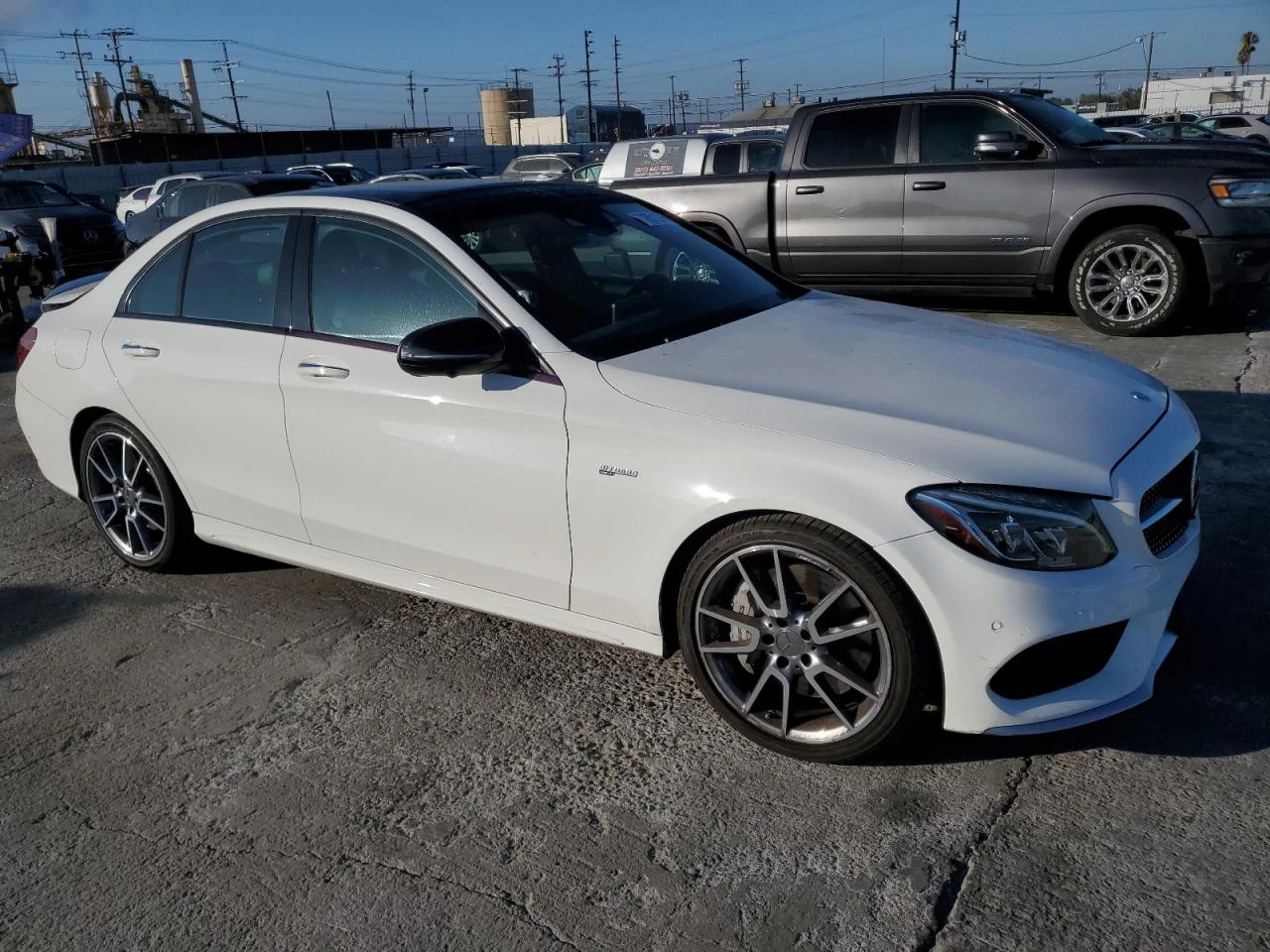 Mercedes-Benz C 43 AMG * * CARFAX * * АВТО КРЕДИТ * *  - изображение 3