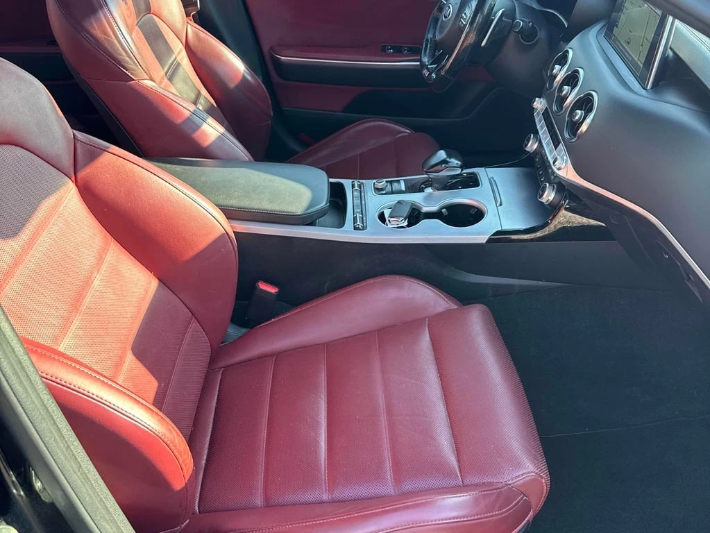 Kia Stinger * GT Limited * CARFAX *    | Mobile.bg   17