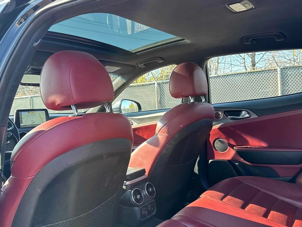 Kia Stinger * GT Limited * CARFAX *    | Mobile.bg   13