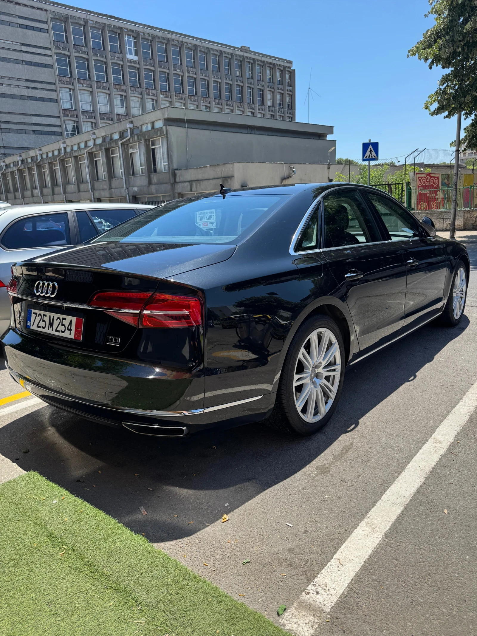 Audi A8 3.0, 67000km, quattro, matrix - изображение 9