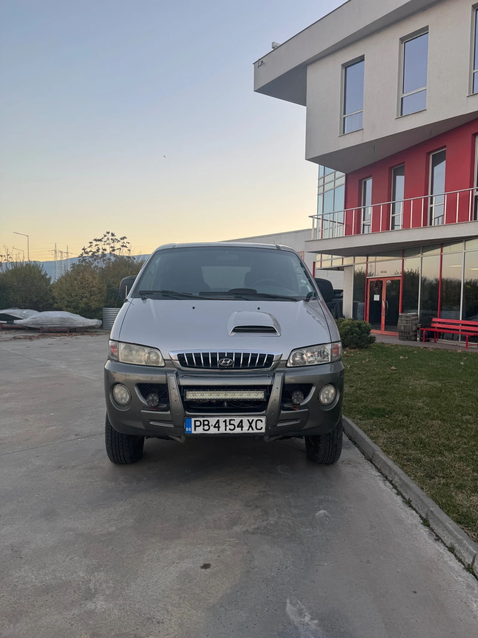 Hyundai Starex  - изображение 8