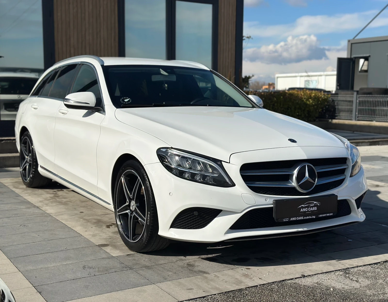 Mercedes-Benz C 220 * Facelift* 194к.с.* 9G* , снимка 2 - Автомобили и джипове - 53210037