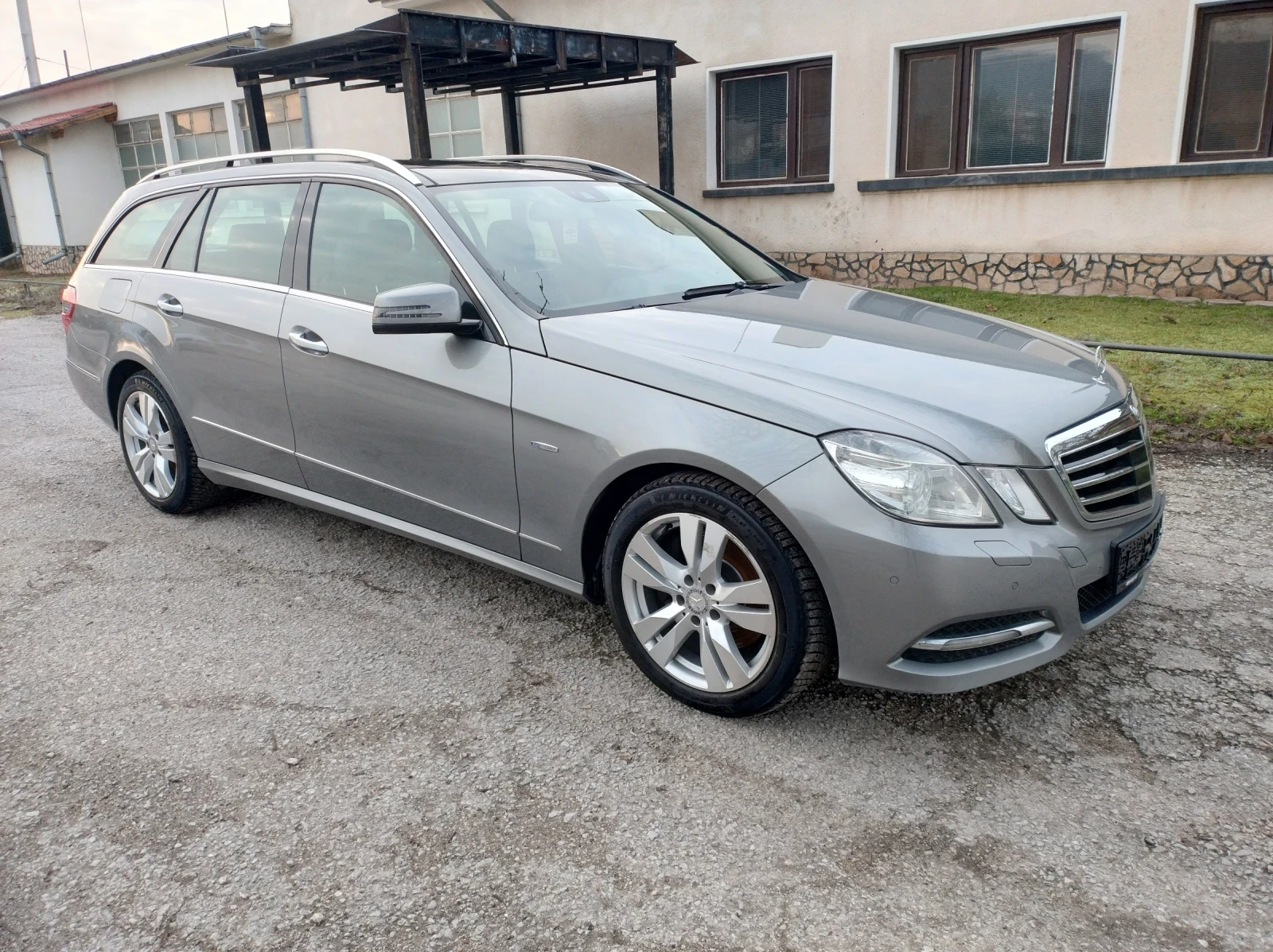 Mercedes-Benz E 350 CDI V6 AVANTGARDE DISTRONIC FULL | Mobile.bg � ����������� 1