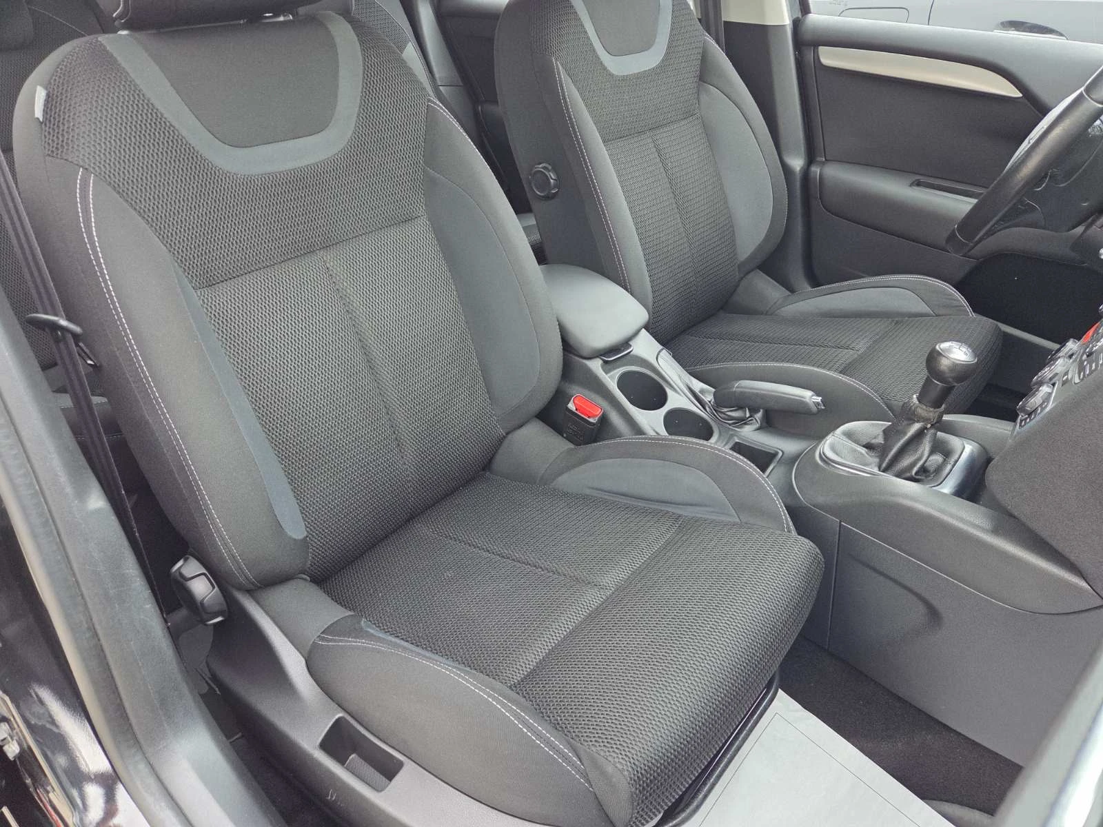 Citroen C4 1.6HDI/FACELIFT - изображение 8