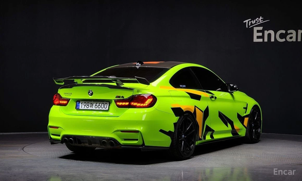 BMW M4, снимка 2 - Автомобили и джипове - 54028168