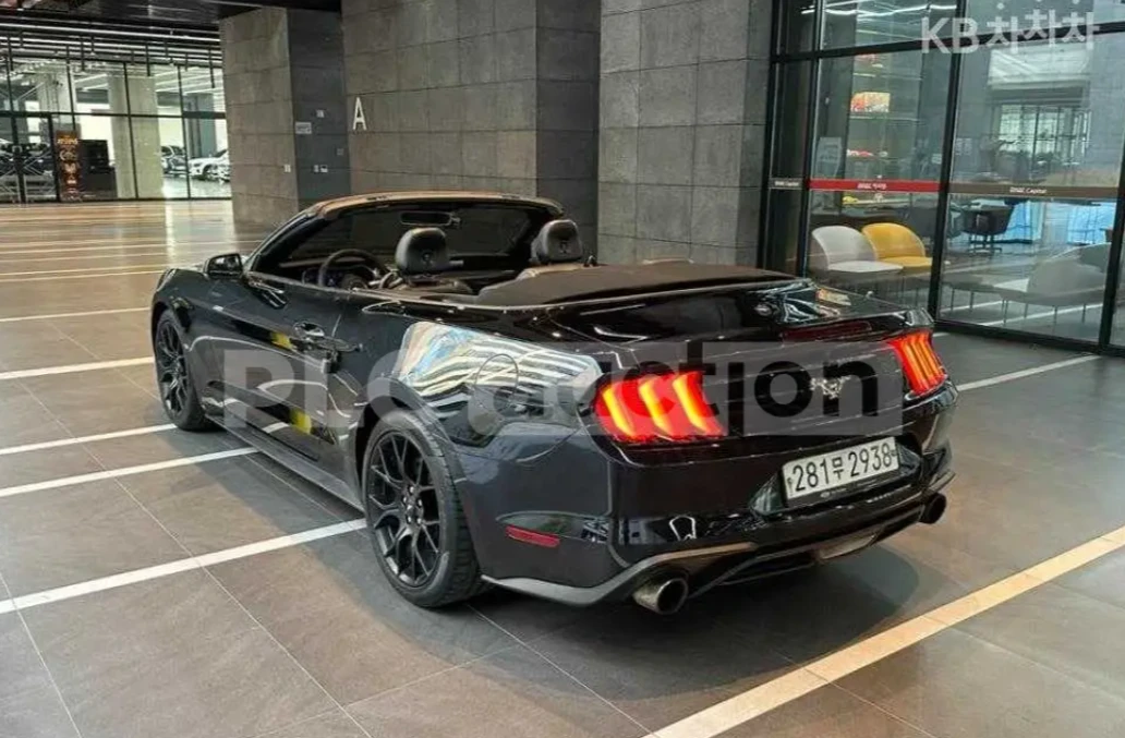 Ford Mustang, снимка 5 - Автомобили и джипове - 54089894