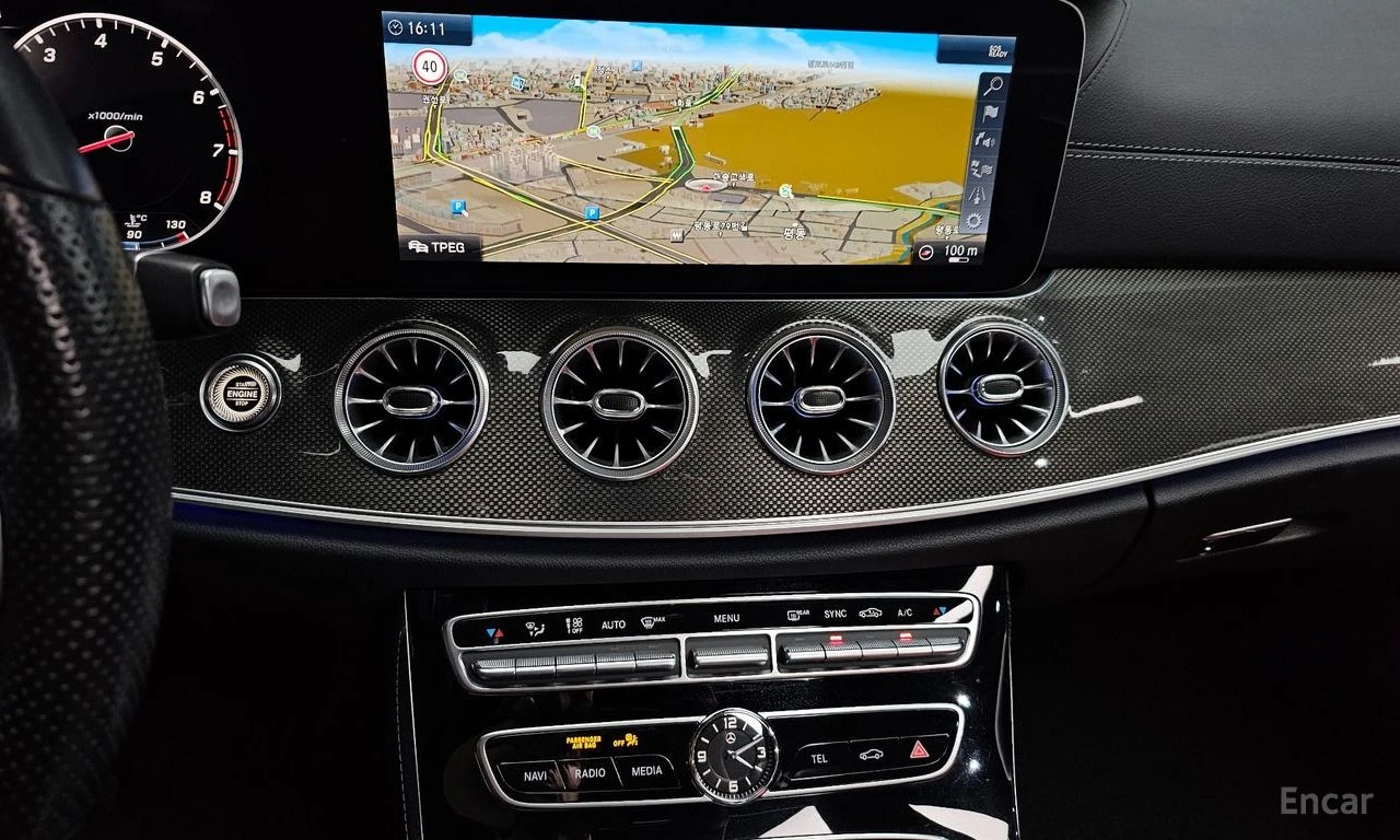 Mercedes-Benz E 450 4MATIC* COUPE* CARBON* BURMESTER* HEAD-UP* 360 CAM, снимка 14 - Автомобили и джипове - 54372375
