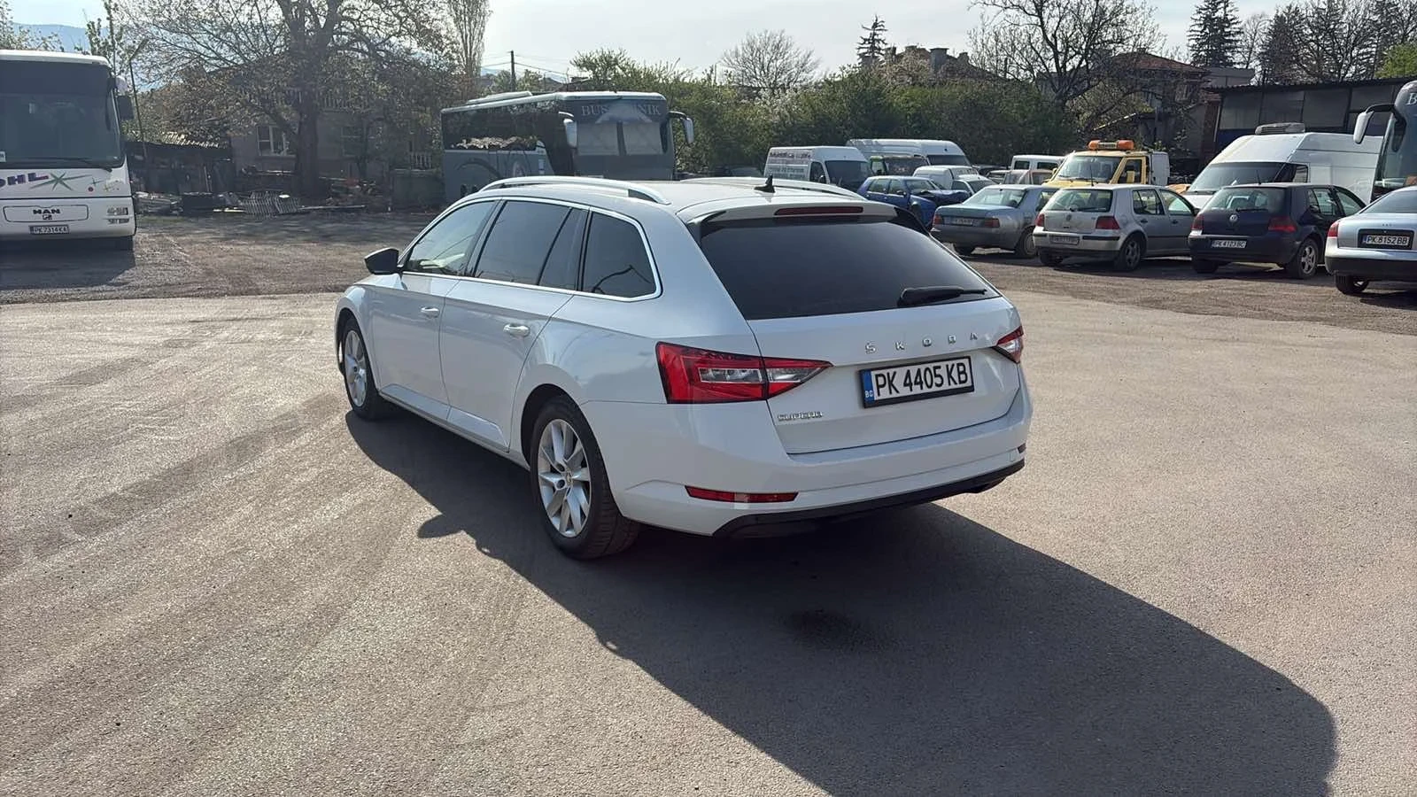 Skoda Superb 2.0TDI Virtual , снимка 3 - Автомобили и джипове - 54400340