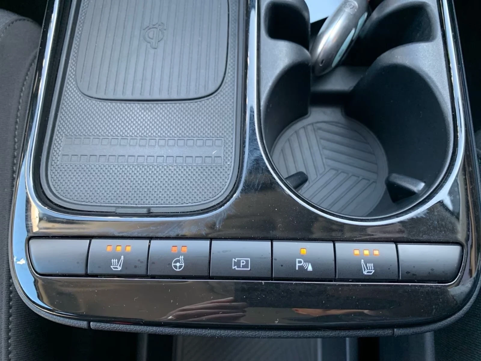 Hyundai Ioniq 5 84 kWh ACC Winter Pack Blind spot, снимка 15 - Автомобили и джипове - 54565351