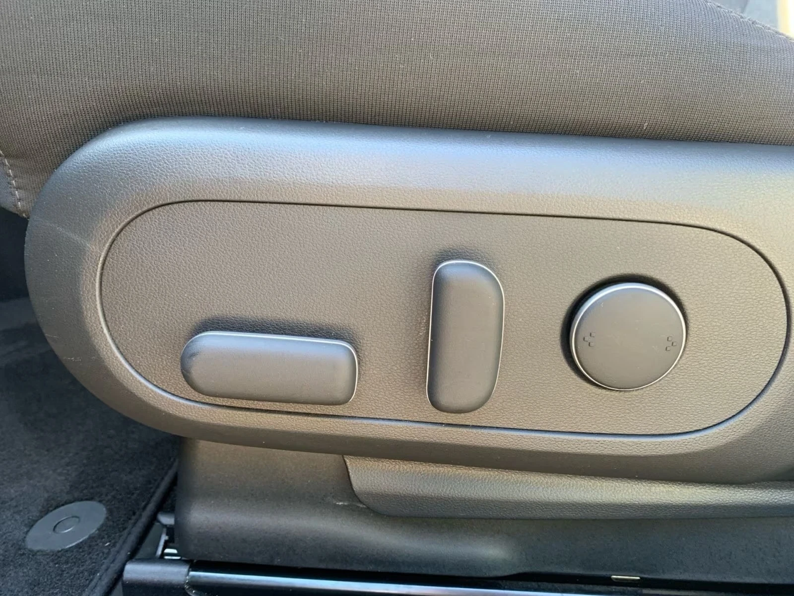 Hyundai Ioniq 5 84 kWh ACC Winter Pack Blind spot, снимка 12 - Автомобили и джипове - 54565351