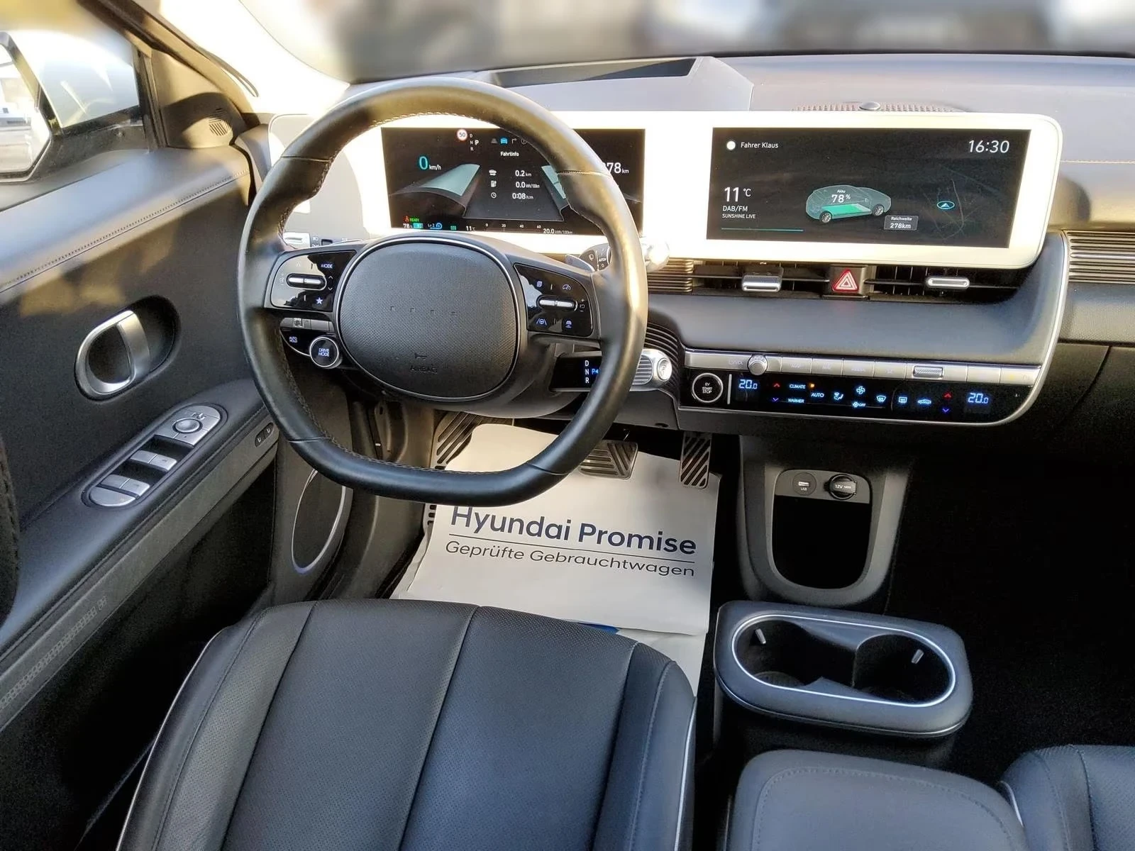 Hyundai Ioniq 5 72 kWh AWD Pixel Pano Bose HUD 360 Winter Pack + , снимка 7 - Автомобили и джипове - 54565351