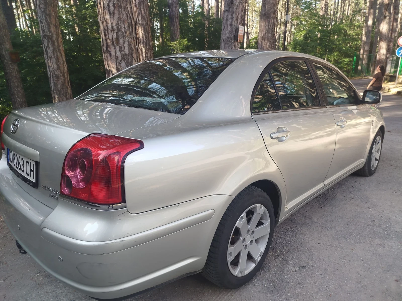 Toyota Avensis 2.0D4D..116, снимка 15 - Автомобили и джипове - 54908999