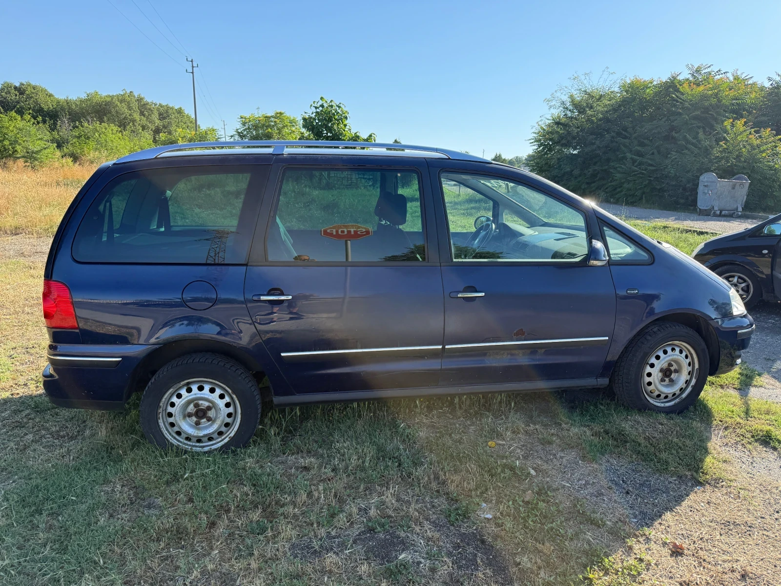 VW Sharan 1.9 TDI 4Motion Швейцария, снимка 3 - Автомобили и джипове - 55076541