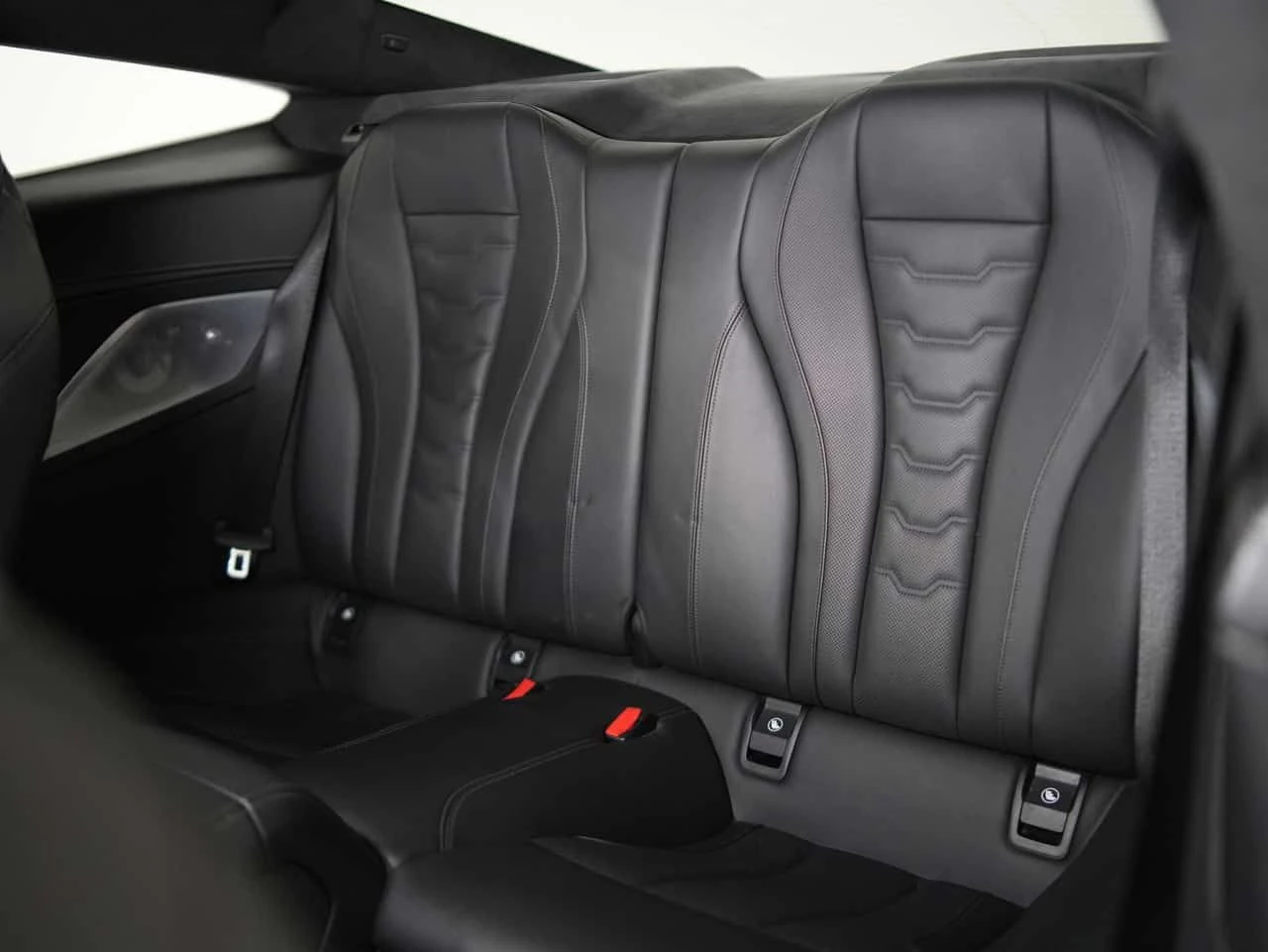 BMW 850 * XDRIVE| DISTRONIC| 360| BOWERS-WILKINS| HEAD-UP|, снимка 13 - Автомобили и джипове - 55282441